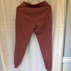 Figs Mauve Jogger Pants